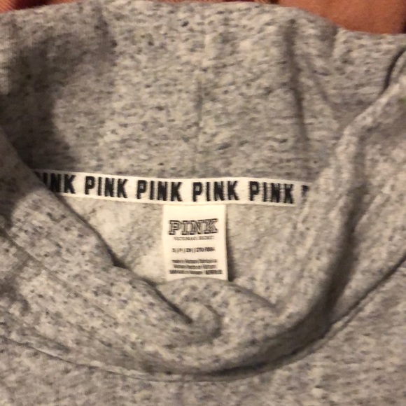 VS PINK sweatshirt - Picture 2 of 2